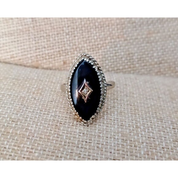 Jewelry - Vintage Onyx Diamond Filigree Ring 10k White Gold Size 7.75